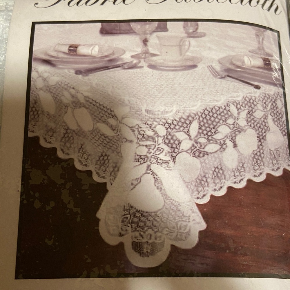 Better Home White Fine Lace Tablecloth by 70” Inches Round Sealed New.